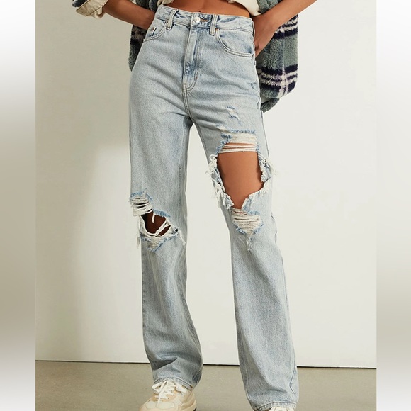PacSun 90’s Ripped Baggy Jeans - Picture 3 of 10